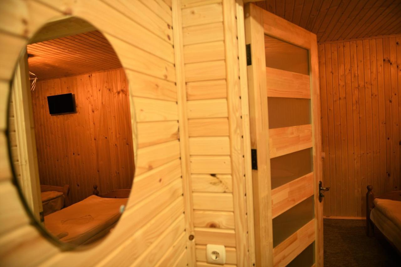Hotel Гостинний Двір Євгенія Mizhhirya  Exterior foto